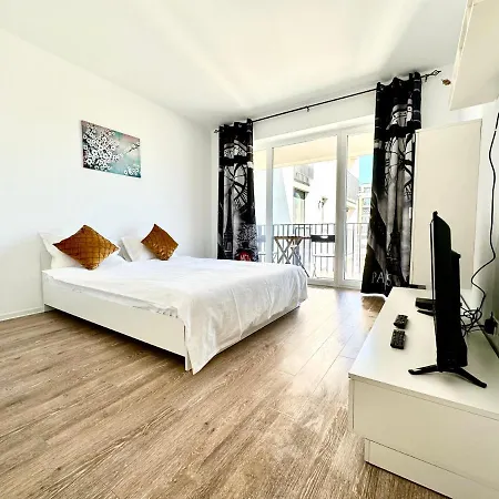 Kasper Coresi Mall - Rise Private Apartments & Suites Brașov Exterior foto