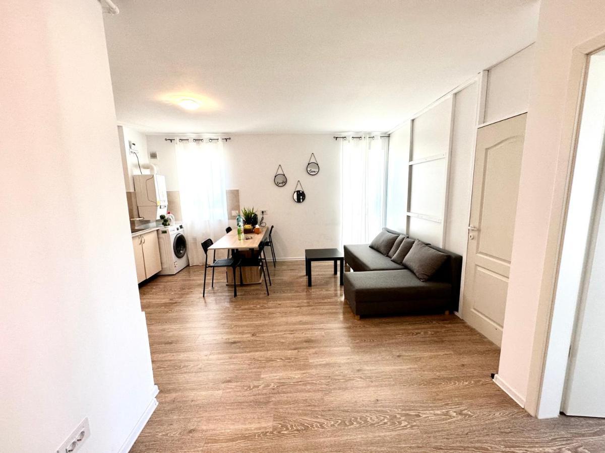 Apartment Kasper Coresi Mall - Rise Private & Brașov