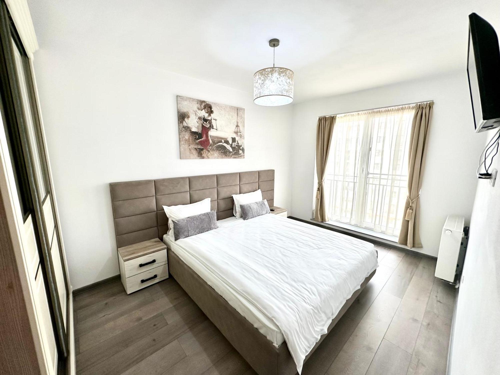 Apartment Kasper Coresi Mall - Rise Private & *