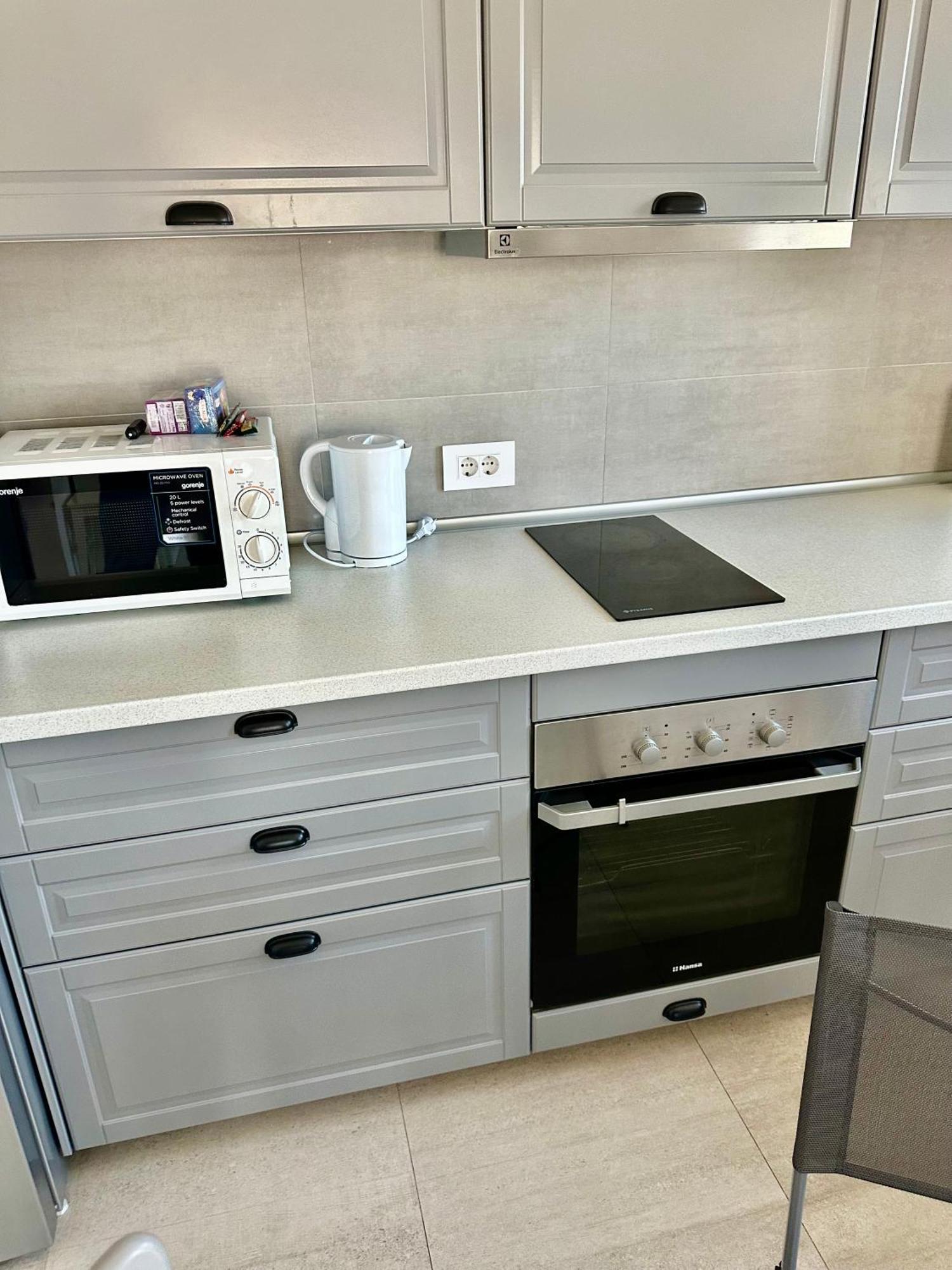 Apartment Kasper Coresi Mall - Rise Private &